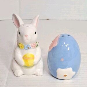 Vintage Ceramic Easter Bunny Egg Salt & Pepper Shakers 3" Collectible Set Rabbit